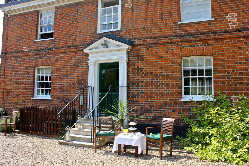 The Kilns Hotel Brentwood Bagian luar foto