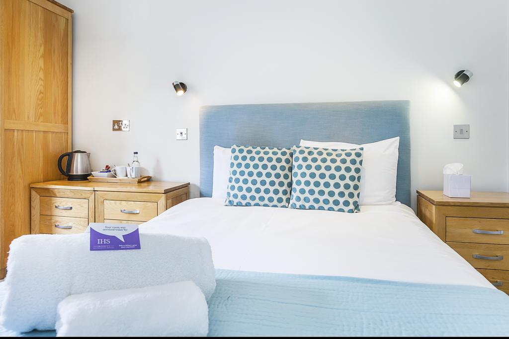 The Kilns Hotel Brentwood Bagian luar foto